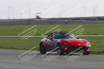media/Jan-21-2024-VARA University (Sun) [[029a75d59f]]/Blue Group/Front Straight/